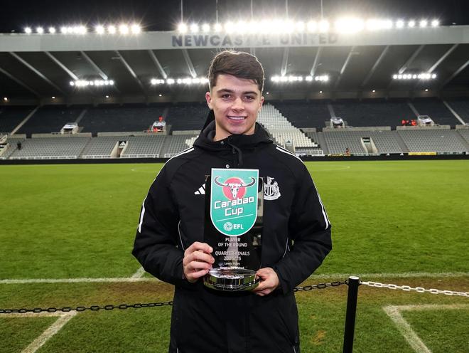 官方：纽卡后卫刘易斯-米利当选英联杯1/4决赛最佳球员