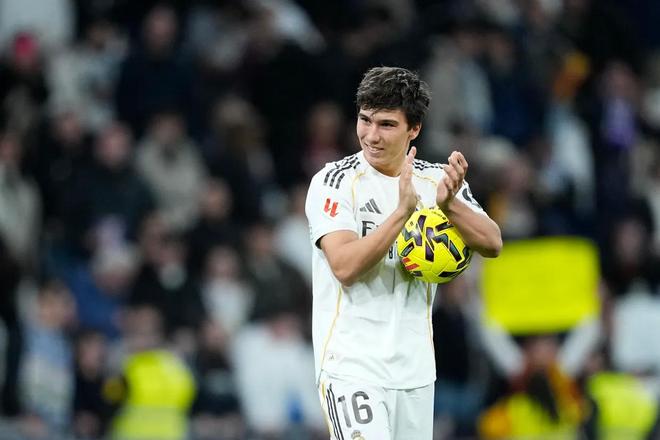 评论员：维拉求购贡萨洛-加西亚未果，难以想象皇马会出售他