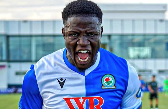 记者：申花与布莱克本就盖伊达成协议，球员已在迪拜通过体检