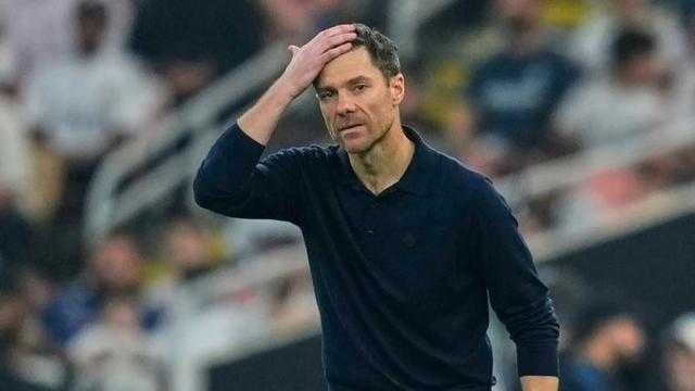 密不透风，皇马突然官宣阿隆索下课，没有媒体提前获得消息