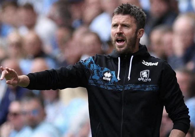 卫报：卡里克在战术层面展现出极强的“抗拒改变”的特质