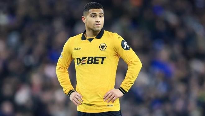 罗马诺：那不勒斯与戈麦斯经纪人进行了接触，来自英超的竞争也很激烈