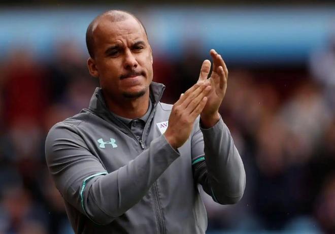 阿邦拉霍：红魔需要精神领袖，卡里克在初始阶段挺容易