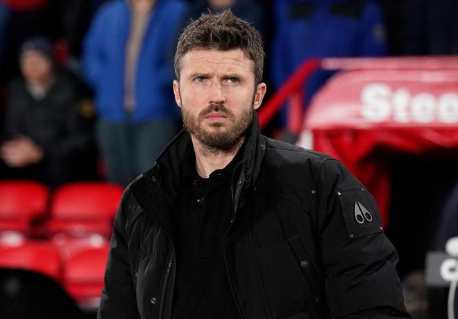 带队英超主场战胜瓜氏曼城，卡里克是曼联队史第三人