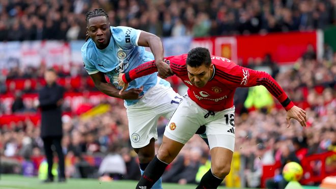 对手3球被吹+门将屡送神扑 12.7亿豪门仍0-2德比爆冷吞近14场首败