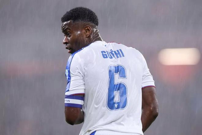 有惊无险，太阳报：格伊的私人飞机降落前曾遭遇突发状况