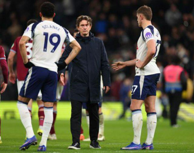 英超：热刺1比2西汉姆联