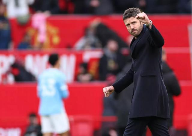 林良锋：曼联拼下德比胜利，卡里克赢在按常理出牌