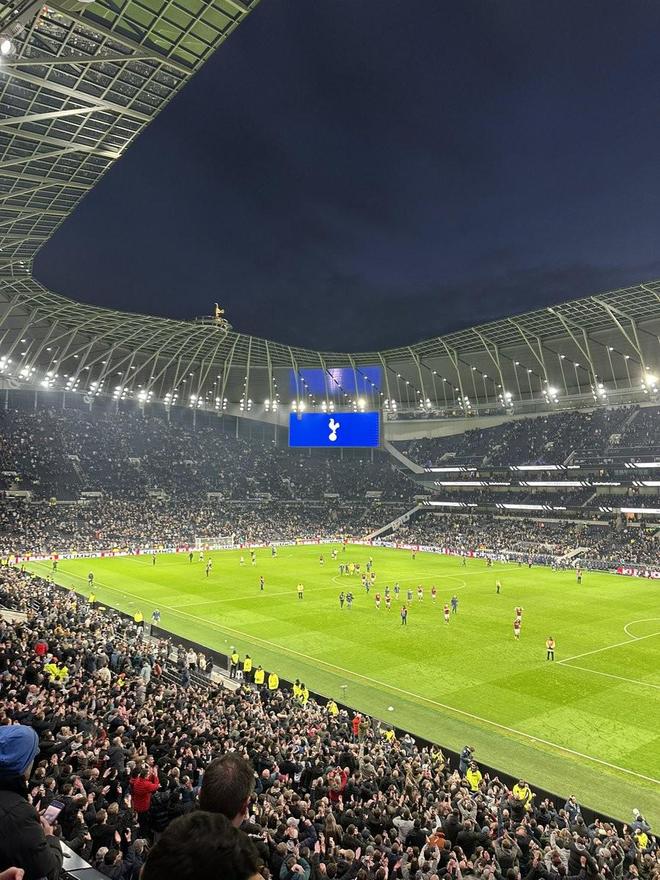 热刺在新主场已输了50场，第一场也是输给西汉姆联