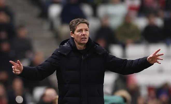 邮报：热刺一部分高层对格拉斯纳很欣赏