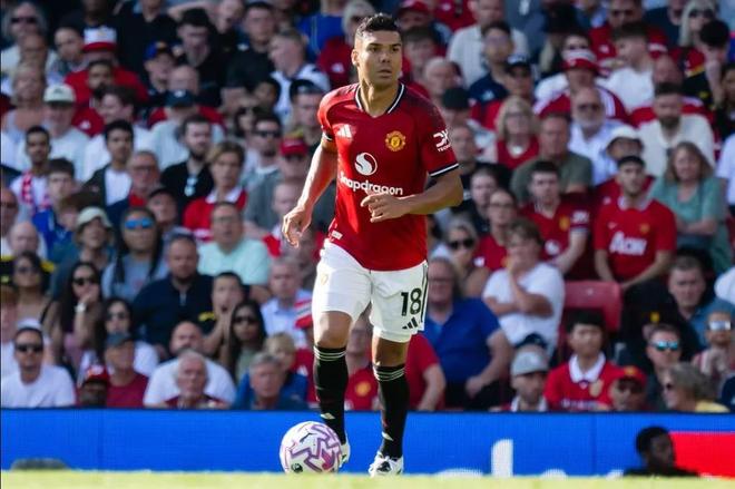 卡塞米罗：曼联总是要争取在顶端，我们要和教练互相支持