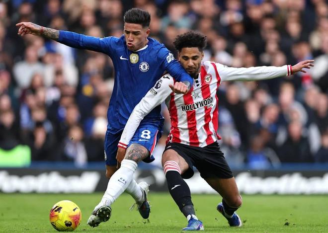 助攻+10次对抗8次成功，恩佐当选与小蜜蜂一役切尔西队内最佳