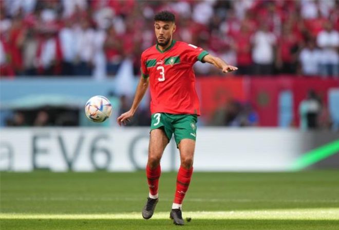 曼联冬窗大动作！4200万镑乌加特成筹码，计划交换桑德兰天才中场