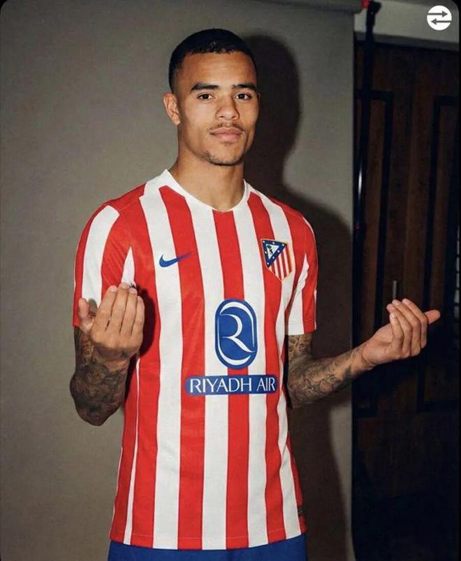 马竞欲1亿签青木，若实现曼联大受益！夏季转会收入有望轻松破亿