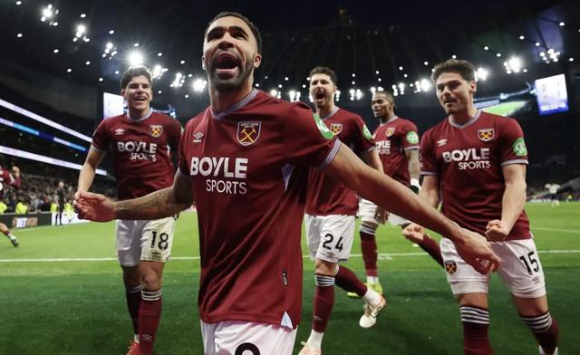 TA：威尔逊之前对未来感到不确定，西汉姆联今冬无意放走他