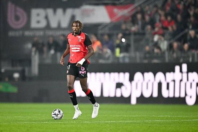 TA：雅凯转会切尔西后会进一线队；有俱乐部愿永久签下迪萨西