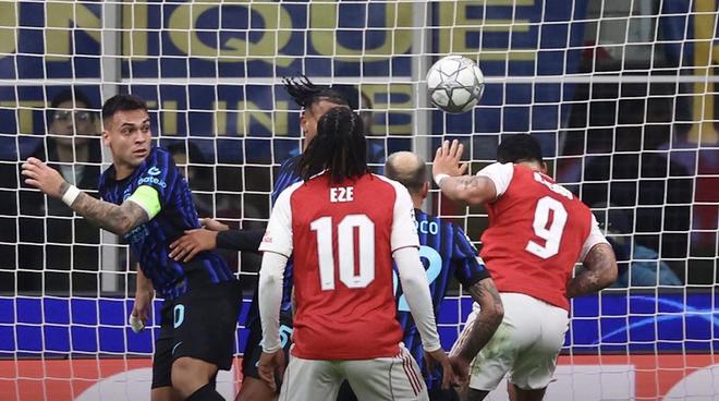 阿森纳本赛季已通过角球打入19球，为五大联赛球队最多