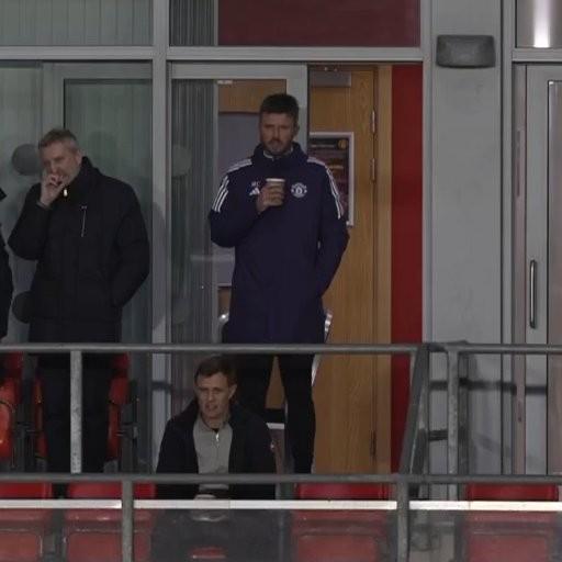 卡里克、威尔科克斯现场观看U21比赛，曼联3-2战胜葡体