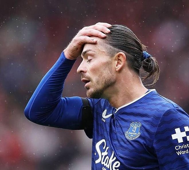 伤缺3月！格拉利什受伤给曼城敲响警钟 再不轮换哈兰德就是下一个