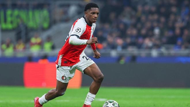 法尔克：拜仁有信心击败英超对手签下里德，球员持开放态度