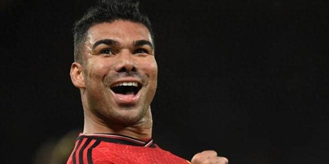 卡塞米罗告别倒计时:虽受多队青睐,首选仍是留守欧洲 卡塞米罗告别倒计时:虽受多队青睐,首选仍是留守欧洲