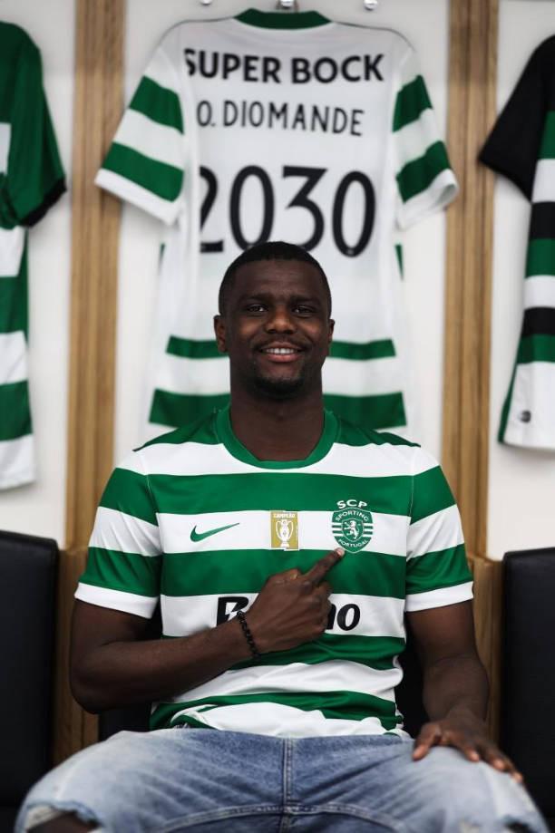 官方：葡体与迪奥曼德续约至2030年，保留8000万欧解约条款