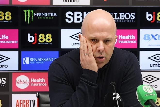 斯洛特：第一个丢球不能全怪范戴克，风对球路影响很大