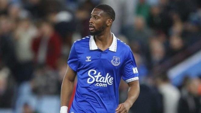 斯基拉：埃弗顿前锋贝托被中间人推荐给了尤文