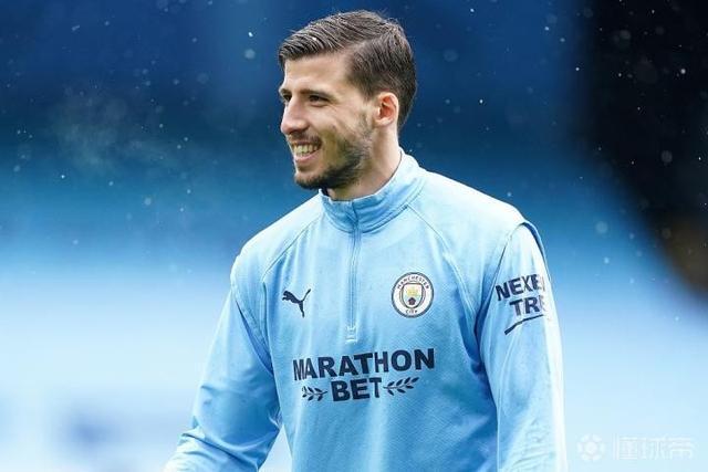 曼晚：鲁本-迪亚斯预计客战利物浦时复出；福登续约进展顺利