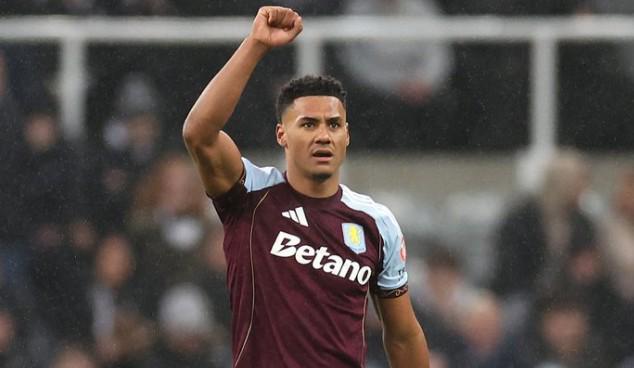 沃特金斯：纽卡确实是块难啃的客场，今天的战术安排堪称完美