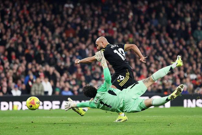 里程碑，姆伯莫打入英超生涯第50球