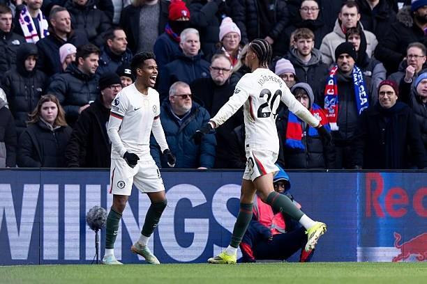 6球2助，埃斯特旺是本赛季参与进球最多的20岁以下英超球员