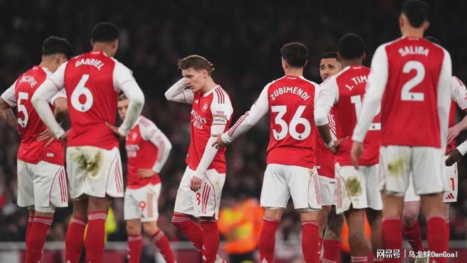 英超乱局！曼联绝杀！曼城偷笑，榜首队崩盘遭逆转+赛季主场首败