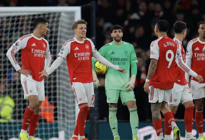 卫报：阿森纳的整体运作出问题时，没有球员能够单独扭转局面