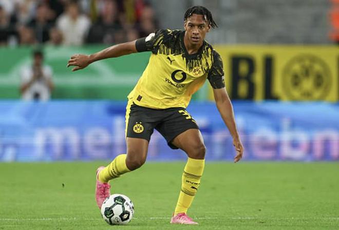 德媒：由于安塞尔米诺离队，多特搁置外租菲利波-马内的计划