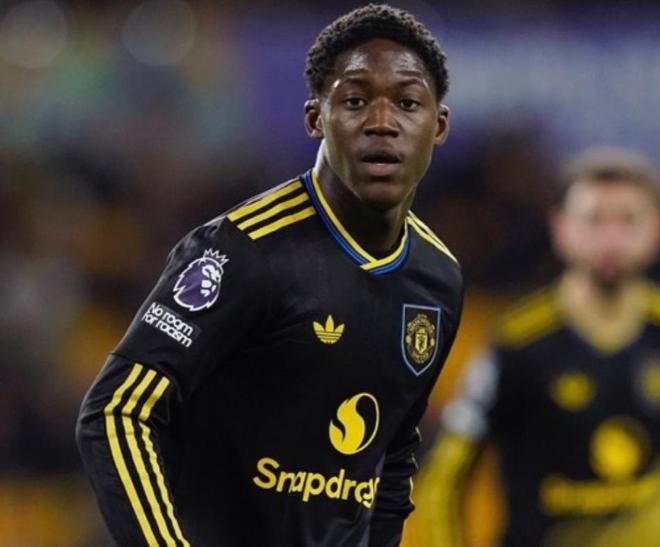 曼联重启梅努续约,阿莫林弃将重获新生,红魔太子值20万镑周薪吗 曼联重启梅努续约,阿莫林弃将重获新生,红魔太子值20万镑周薪吗