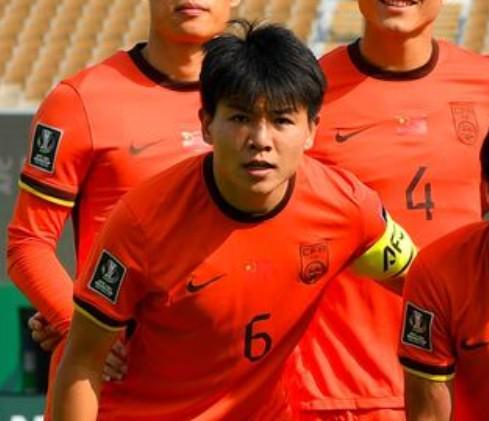 东体：徐彬已和狼队签订合约，可能外租英冠或葡萄牙联赛