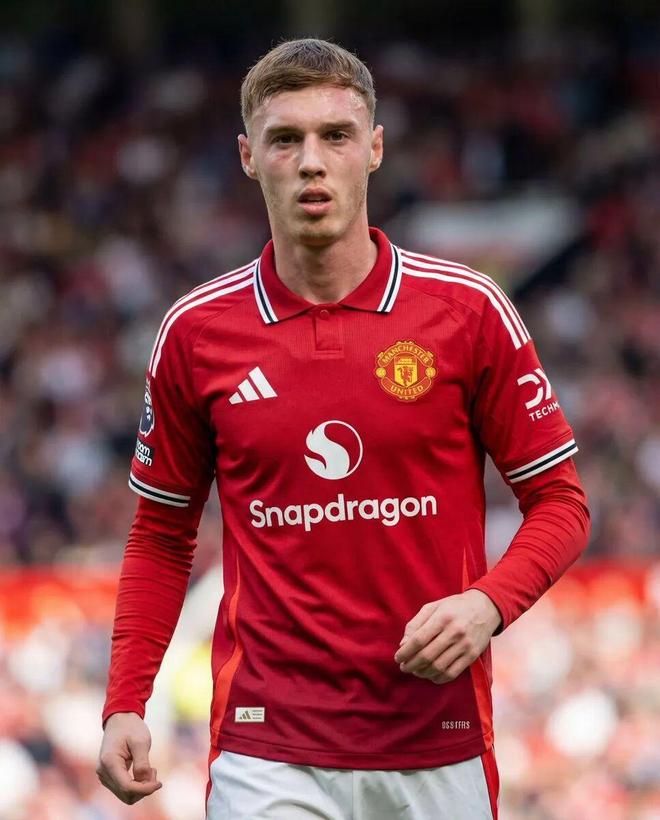 太阳报：帕尔默对转会曼联持开放态度；小麦：卡里克带队踢出两场精彩比赛，希望曼联延续这种势头