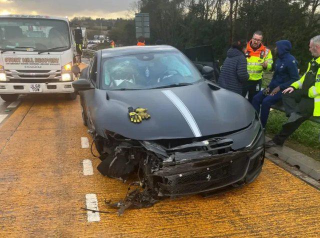 穆阿尼车祸惊魂，比赛照踢