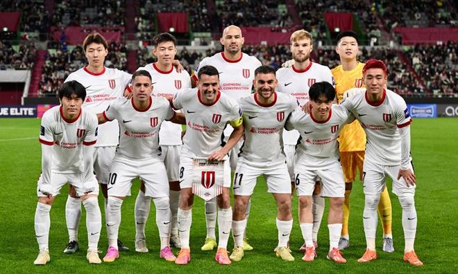 核桃+杨皓宇打亚冠，海港三星差哪？陈威替补太浪费 申花砸下夺冠