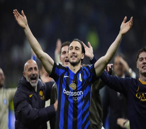 达米安：我们一直在创造机会那个丢球不该出现