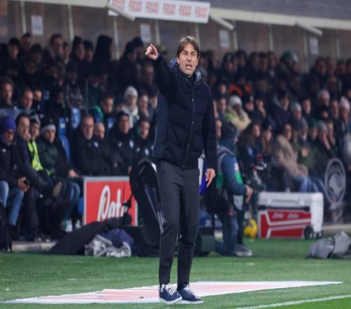 迪马：在那不勒斯提供所有保证的情况下，目前孔蒂倾向于留下