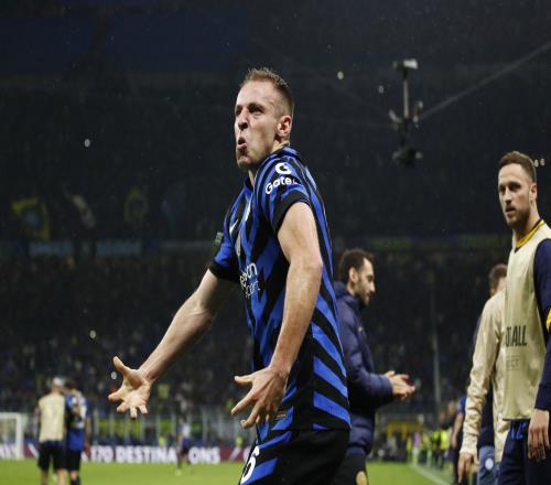 罗马诺：我认为劳塔罗说的人里不包括弗拉泰西，后者职业态度很好