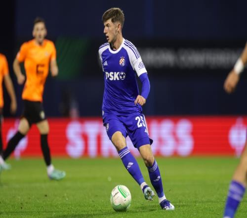 国米新闻网：国米新援苏西奇半年前就开始学习意语，将穿25号球衣