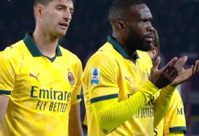 3-2大逆转！AC米兰争冠有戏：3连胜登顶+13轮不败，榜首3强差1分