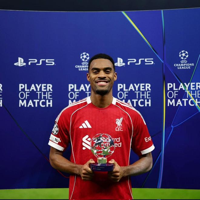 中场大闸，赫拉芬贝赫当选国米vs利物浦全场最佳球员