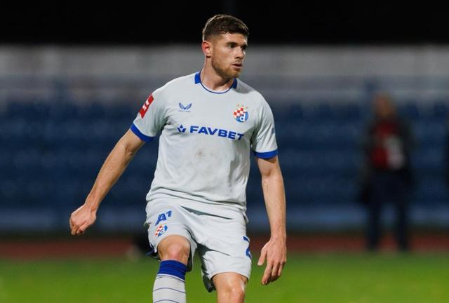 经纪人：米兰、国米有意瓦林契奇；他不可能冬窗去替邓弗里斯