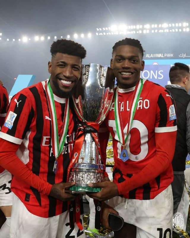 意超杯前瞻|博洛尼亚1-2国米：米兰完败出局了，同城兄弟呢？