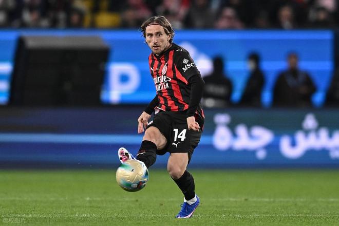 意甲2,3之争！曼联旧将造2球 那不勒斯复仇AC米兰进决赛