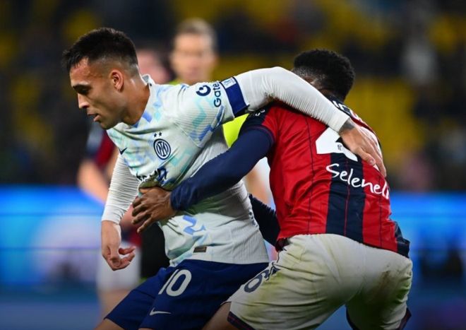 一场3-4爆出大冷门，国米轰然出局，大黑马造30年神迹：杀入决赛